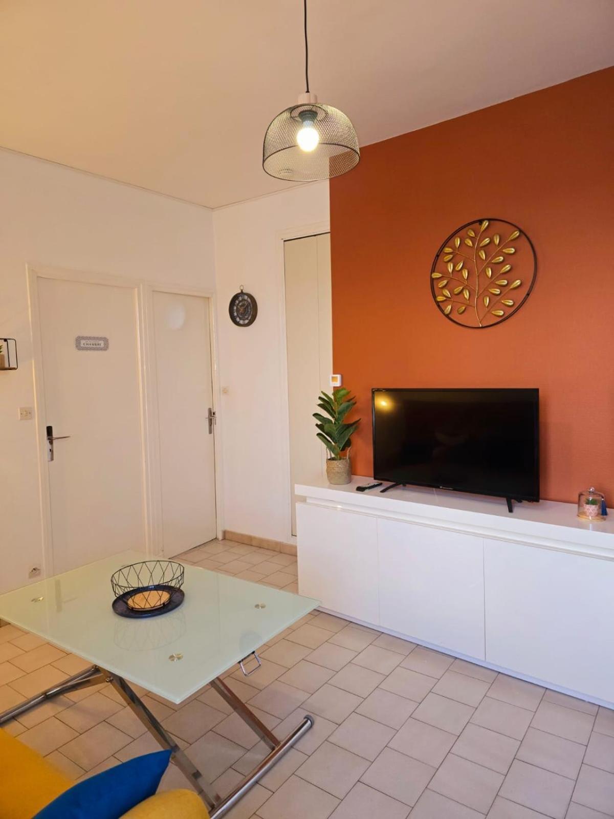 Apartment La Petite Corderie Calme, Parking Gratuit Blois